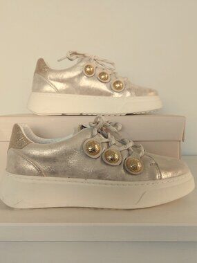 MLV Leather Sneaker Handcrafted in Portuguese - Size 37 (US 7)